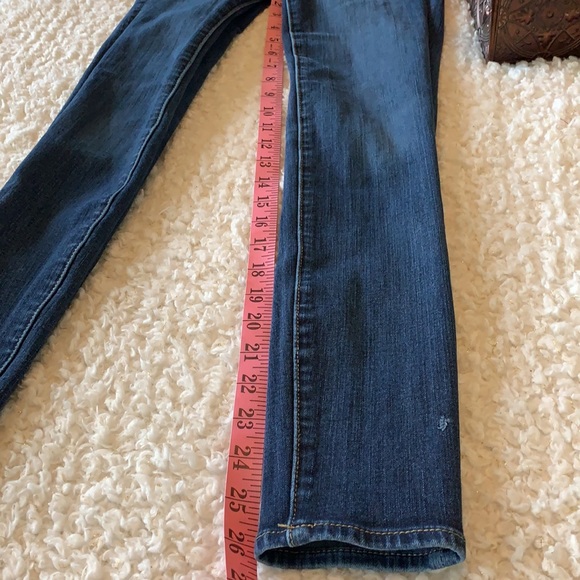 American Eagle Jeans size 24 in EUC - Picture 5 of 7
